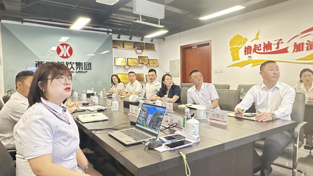 锚定立异驱动生长新航向 ┃ pp电子游戏餐饮治理集团召开2025年二季度谋划事情聚会